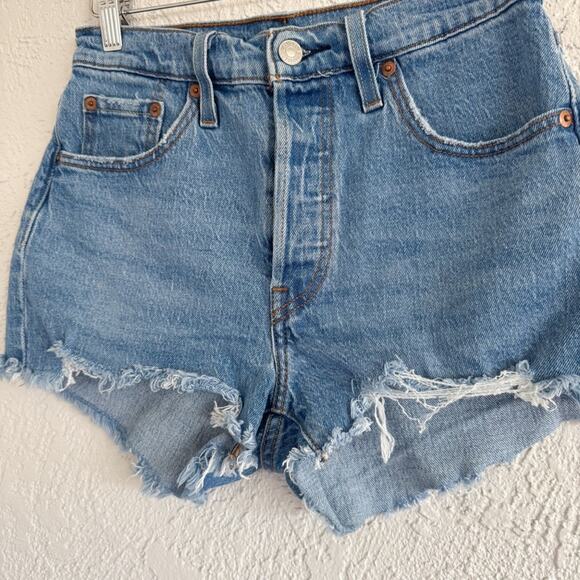 Levi's 501 High Waist Classic Denim Shorts - Picture 3 of 7
